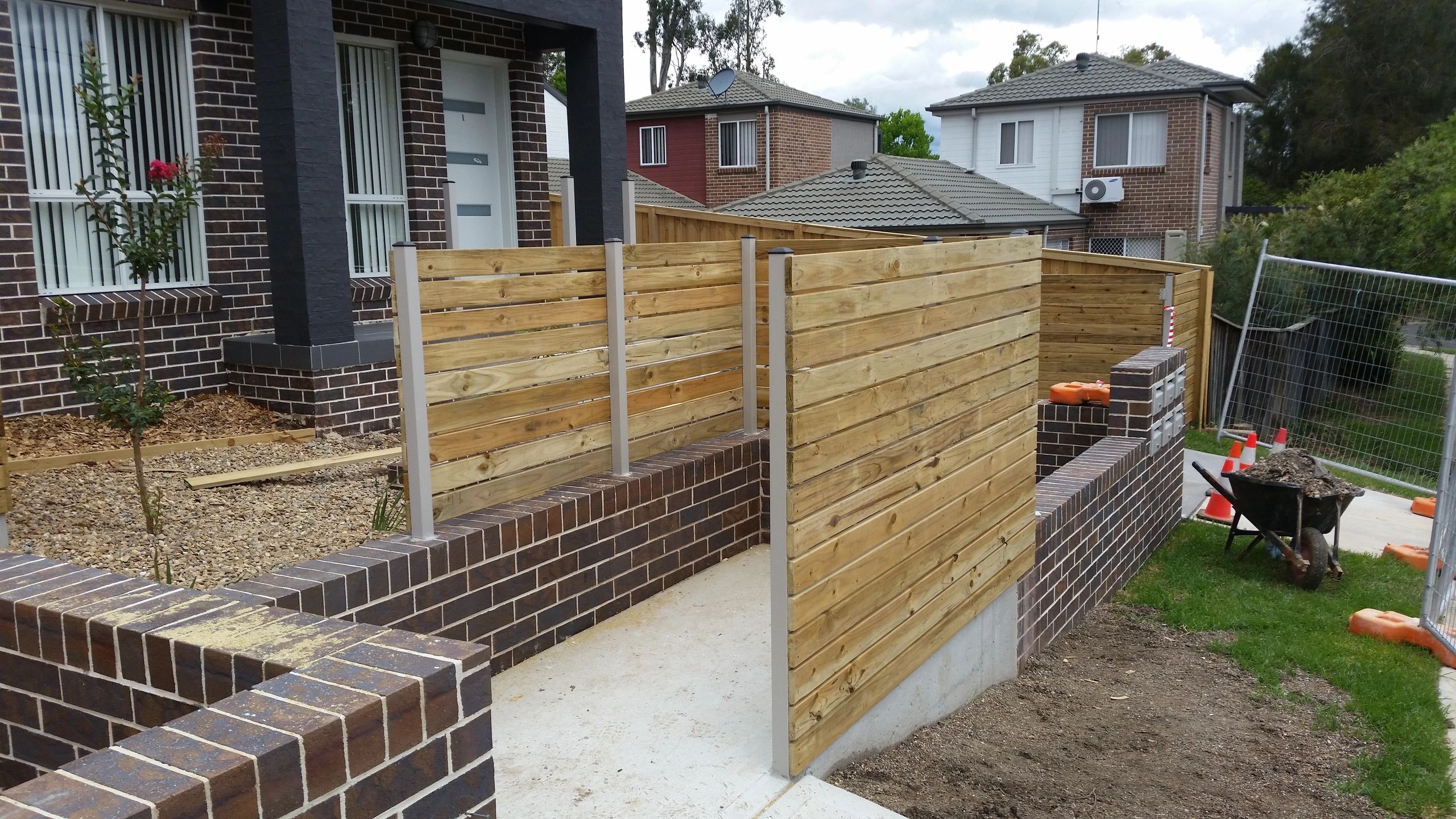Fencing Builders and Repairs